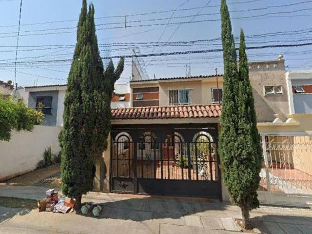 CASA EN VENTA COLONIA JARDINES DEL NILO POR REMATE, EXCELENTE OPORTUNIDAD!