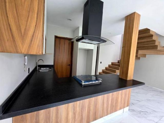 CASA EN VENTA COLONIA LA PALMIRA ZAPOPAN