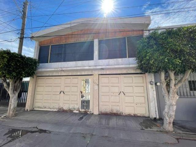 CASA EN VENTA COLONIA LA PRADERA IRAPUATO