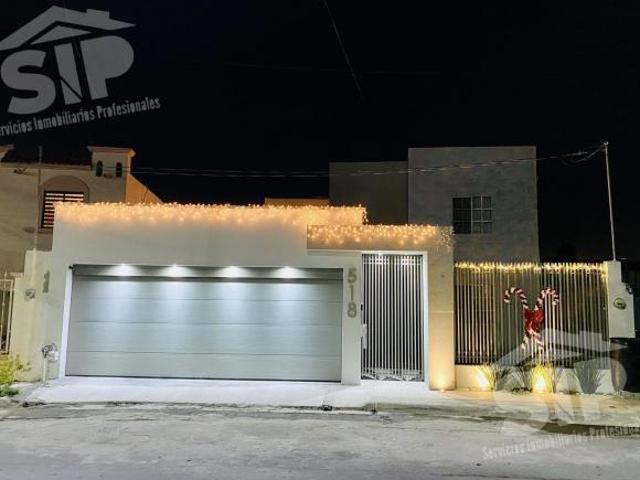 Casa en Venta Colonia Las Fuentes Seccion Roma, Reynosa