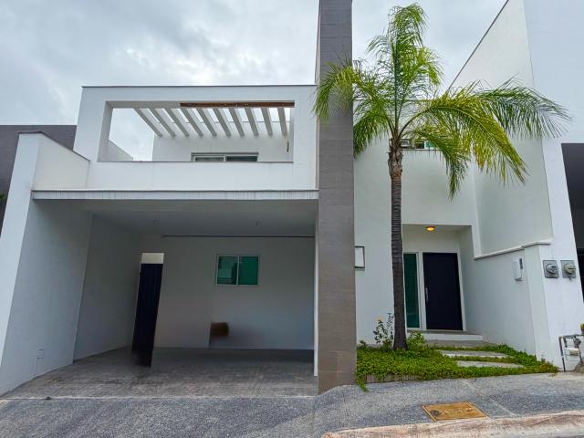 Casa en Venta Colonia Misi?n Del Valle San Pedro Garza Garza, N.L