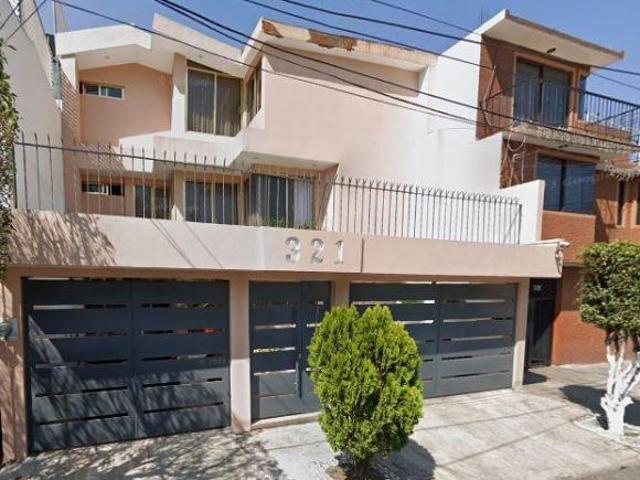 CASA EN VENTA COLONIA PEDREGAL DE SANTA URSULA POR REMATE, EXCELENTE OPORTUNIDAD!