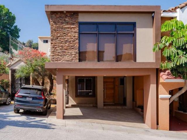 Casa en venta, Colinas del Rey