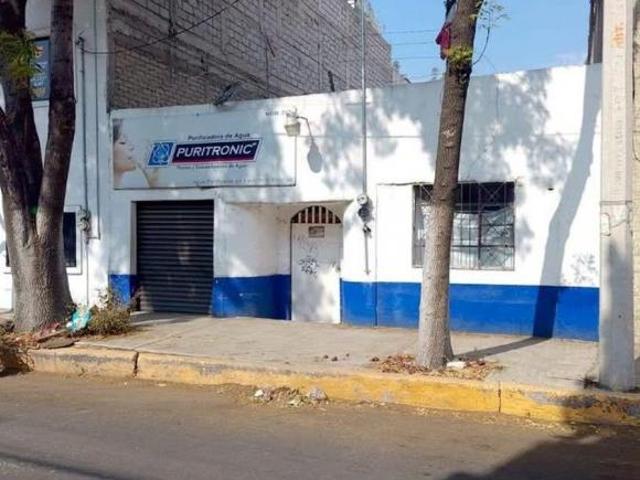 CASA EN VENTA COMO TERRENO EN COLTONGO