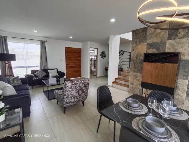 Casa en venta con 3 amplias recamaras entre candiles, schoenstatt y tejeda