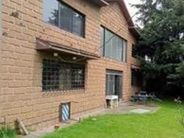 Casa en Venta con terraza en San Miguel Ajusco Tlalpan 4 recámaras
