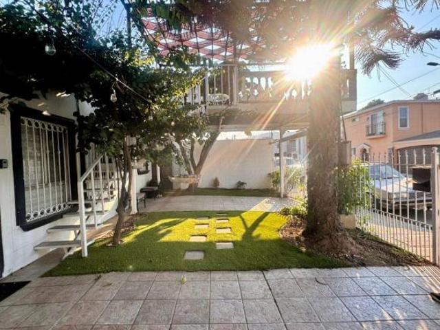 Casa en venta | Con terraza y doble oportunidad de inversión | Fracc. Villafontana, Ensenada