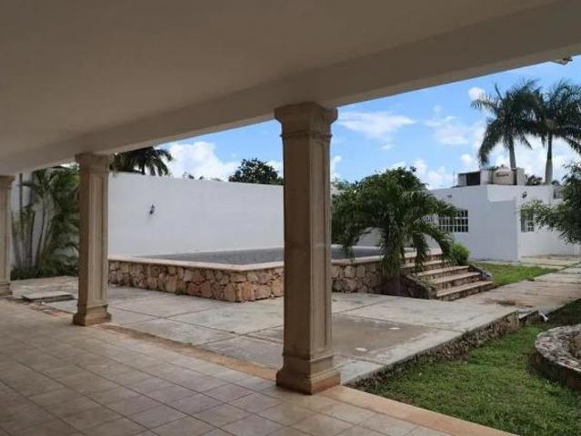 Casa en venta con terreno excedente en benito juarez norte merida yucatan