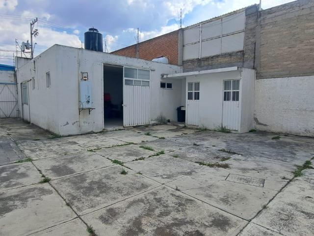 Casa en Venta con Uso Comercial Col. Ocho Cedros, Toluca