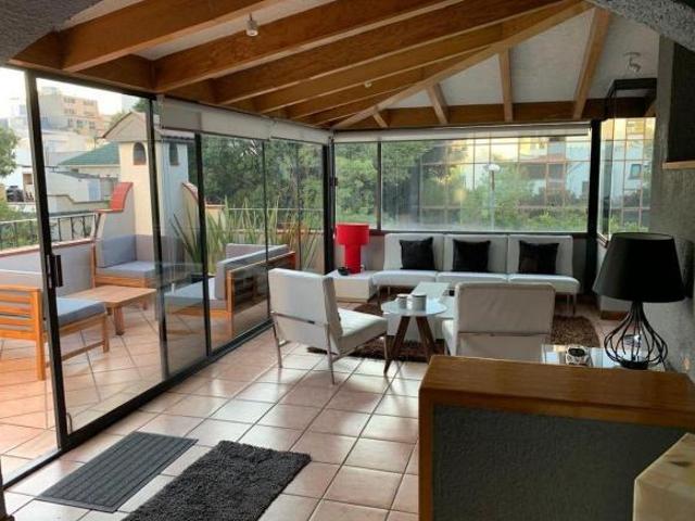 Casa en Venta con uso de suelo comercial en Nápoles