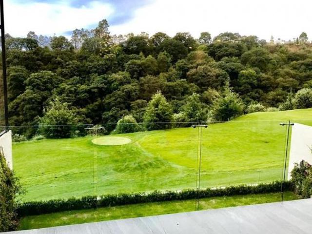 Casa en Venta con Vista al Campo de Golf — Bosque Real, Huixquilucan