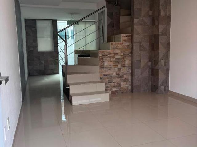 Casa en venta con acabados premium