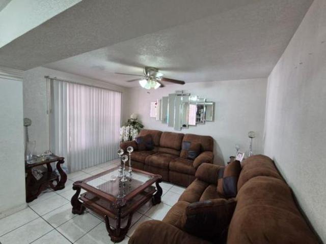 CASA EN VENTA A 2 CUADRAS DE AV. TECNOLOGICO