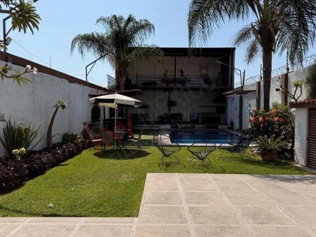 Casa en venta con alberca en Cuautla, Morelos