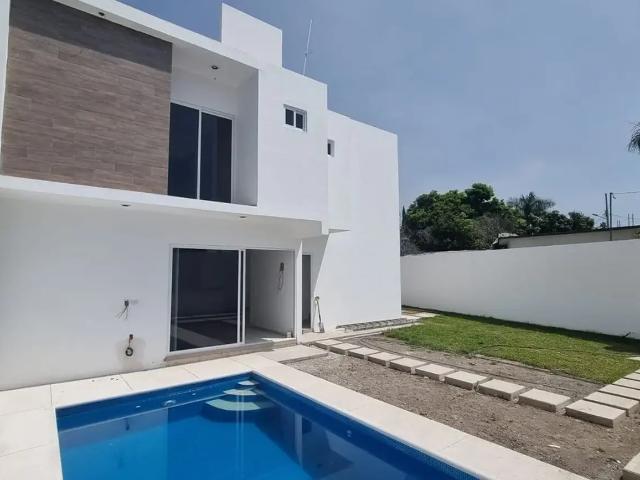Casa en Venta con Alberca en Cuautla, Morelos Excelente Ubicación