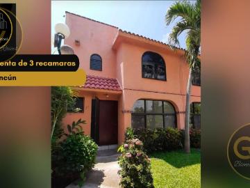 Casa en venta con alberca privada SM 18, Canc?n, Quintana Roo