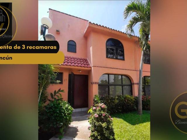 Casa en venta con alberca privada SM 18, Canc?n, Quintana Roo