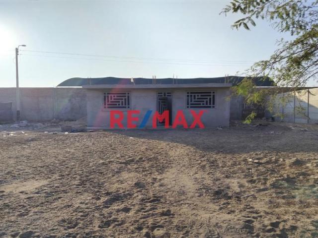 Casa En Venta Con Amplio Terreno – Urb. Los Médanos, Subtanjalla | Ica