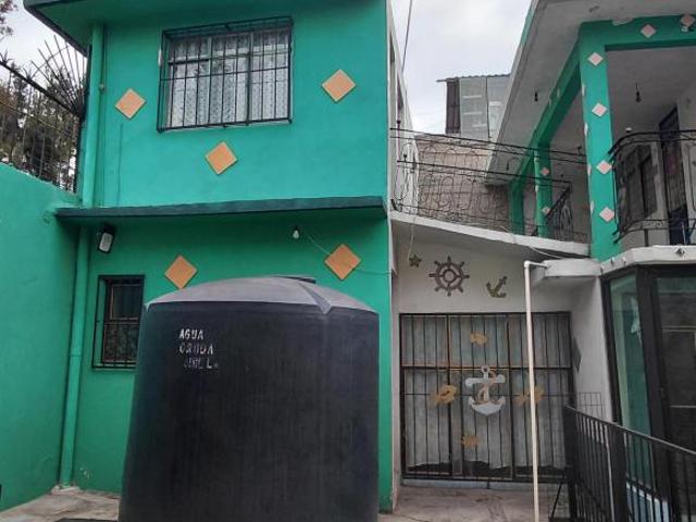 CASA EN VENTA CON AMPLIOS ESPACIOS ECATEPEC DE MORELOS