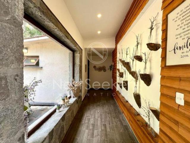 Casa en venta con bosque