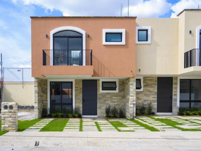 Casa en venta con cancha de P?del