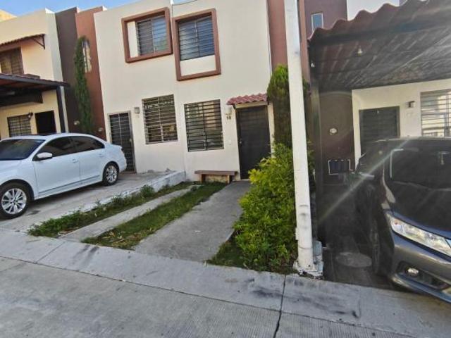 Casa en Venta con Cocina Remodelada en Las Terrazas Residencial, Tlaquepaque