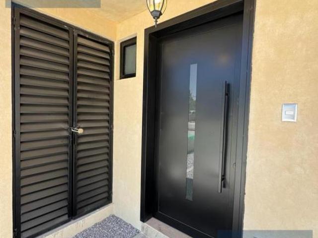 Casa en venta con cuatro recamaras y terraza en la Magdalena, Tlaxcala
