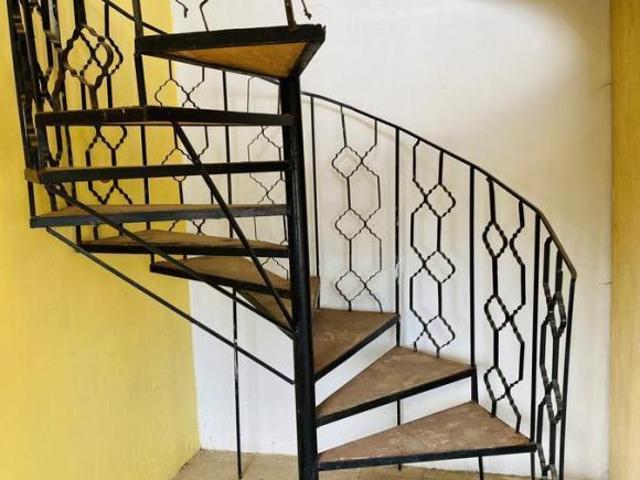 Casa en venta con departamentos en Col. Centro Cuauhtemoc, Chih