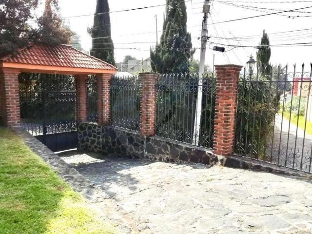 Casa en Venta con Escrituras en Tlalpan