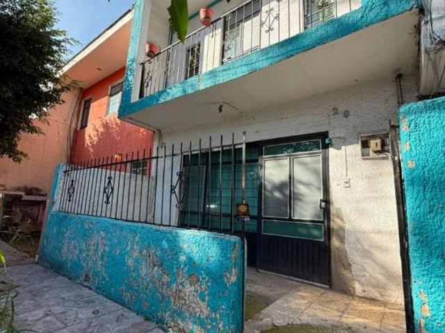 Casa en venta con excelente ubicacion en la Col Constitucion