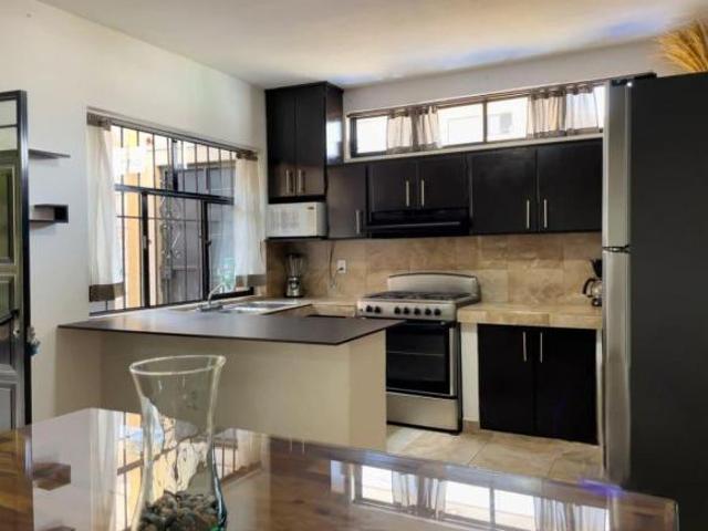 Casa en Venta con Excelente Ubicación Privilegiada, Alta Plusvalía y Excelente