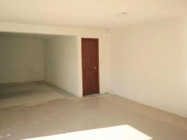 Casa en venta con local comercial en Cuauhnahuac, Cuernavaca