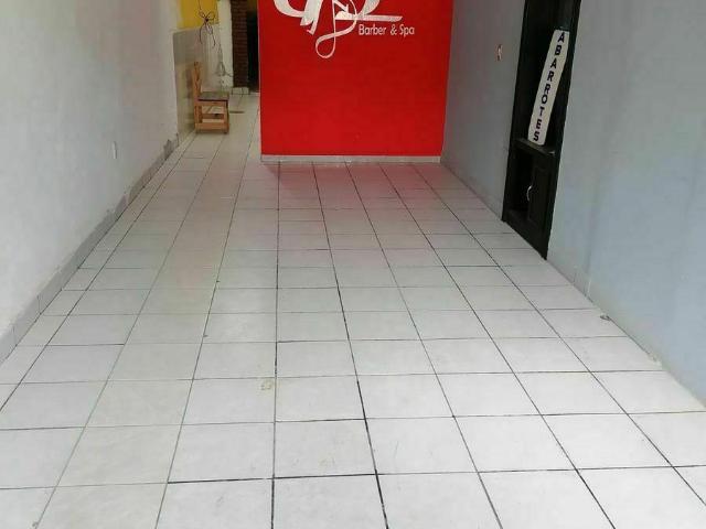Casa en VENTA con local comercial en TER?N