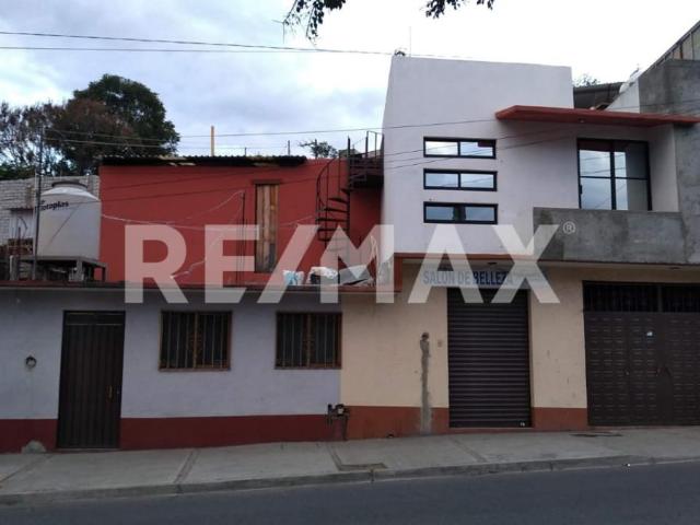 CASA EN VENTA CON LOCALES COMERCIALES, SOBRE CARRETERA A DONAJI, OAXACA