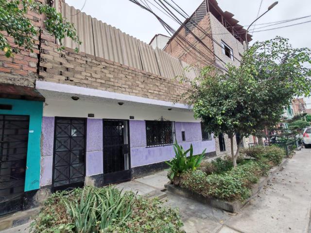 Casa en Venta con Proyección en San Martín de Porres 211 Mts