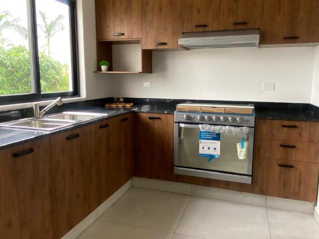 Casa en Venta con recamara en planta baja
