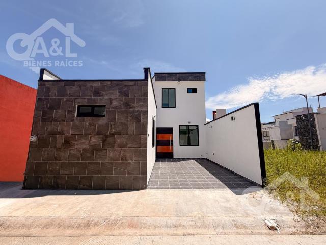 Casa en Venta con Recamara en Planta Baja Santa Mar?a Coatepec