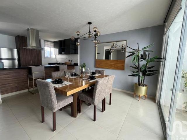 Casa en Venta con recámara en planta baja Santa Mónica Aguascalientes
