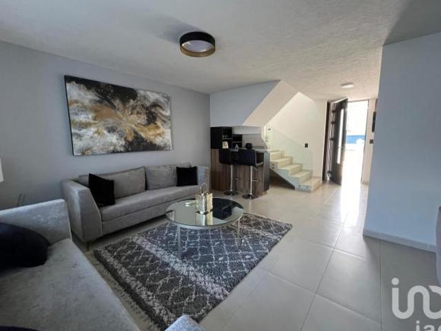 Casa en Venta con recámara en Planta Baja Santa Mónica Aguascalientes