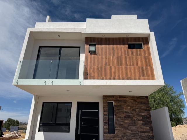 Casa en Venta con Roof Garden en Preserva Sur, Corregidora