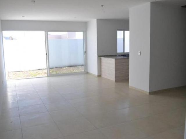 Casa en VENTA, con Roof Garden, en San Isidro Juriquilla, Queretaro