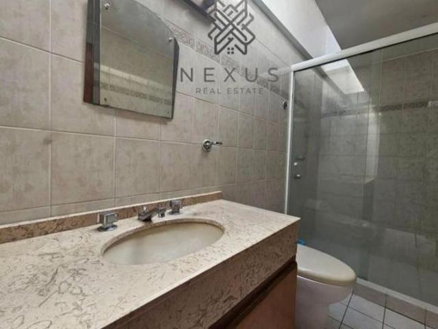 Casa en Venta con Seguridad 24/7