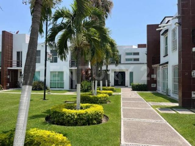 CASA EN VENTA, CONDOMINIO LA CANTERA, A 5 MIN. DEL CENTRO DE CUAUTLA, MOR