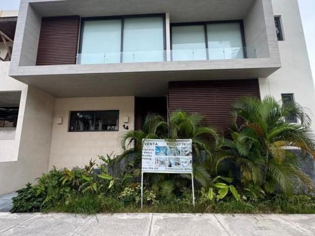 Casa en venta condominio Marina Residencial, Puerto Cancún
