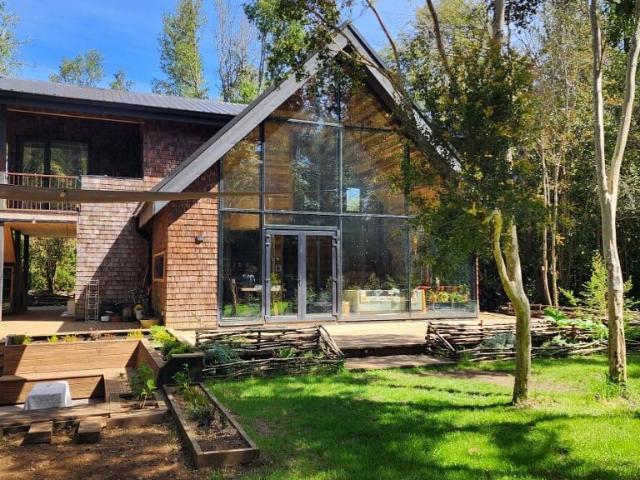 VENTA CASA EN EXCLUSIVO CONDOMINIO PUERTO VARAS