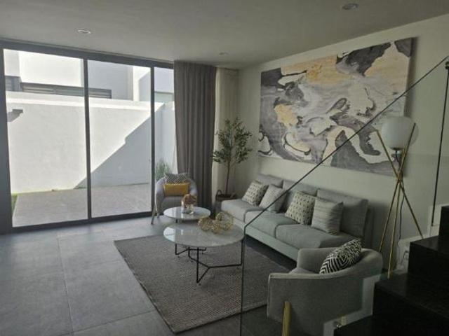 Casa en Venta Condominio Sibaria, Tlajomulco de Zuñiga, Jalisco