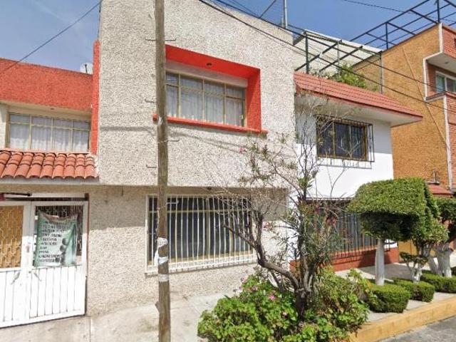 CASA EN VENTA CONSTITUCION DE 1917
