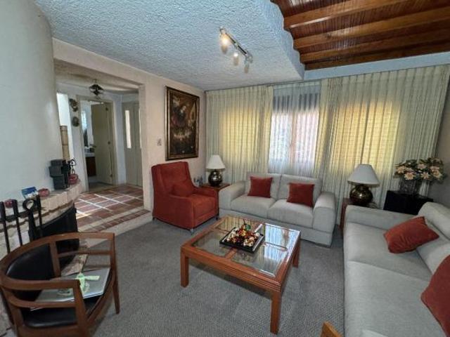 CASA EN VENTA CONTADERO