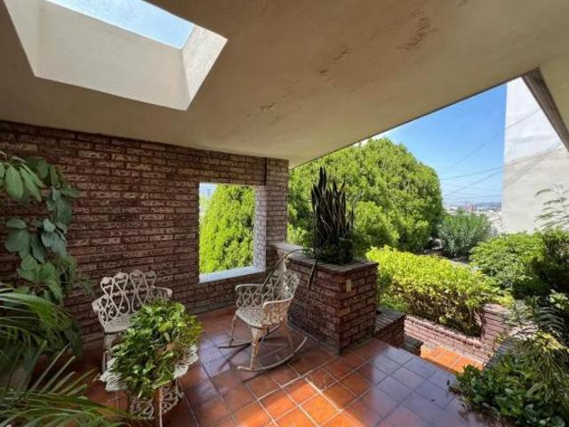 CASA EN VENTA CONTRY LA SILLA ZONA GUADALUPE