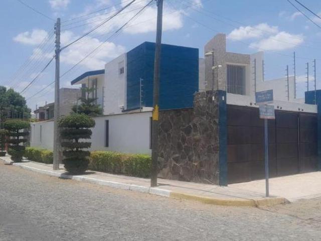 CASA EN VENTA CORTIJO SAN AGUSTIN ZONA SUR